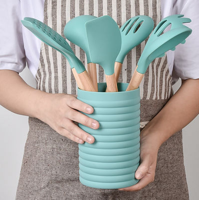 Non Stick Silicone Wooden Handle Kitchen Utensil Set 8 Pcs Silicone Utensil Spoon Set